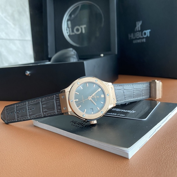 ウブロコピー時計背面デザイン